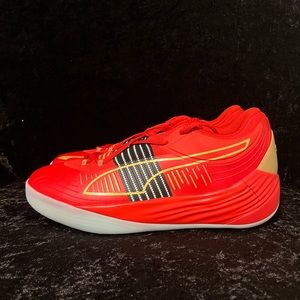 PUMA Fusión Nitro basketball shoe